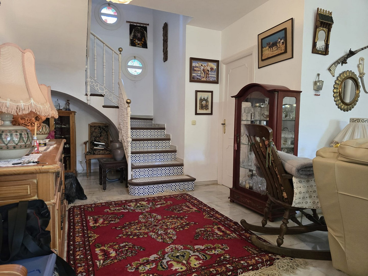 Se vende Villa - Chalet de 4 dormitorios en Costa Del Sol, Málaga, España