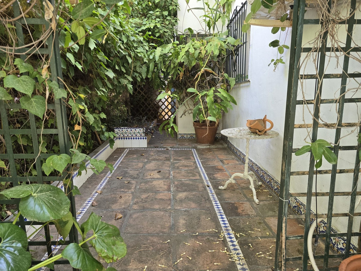 Se vende Villa - Chalet de 4 dormitorios en Costa Del Sol, Málaga, España