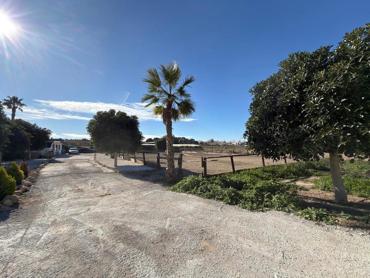 2 Bed Townhouse for sale in Algorfa Costa Blanca, Alicante, Spain