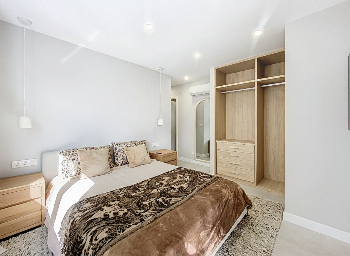 2 Bed Apartment for sale in Estepona Costa Del Sol, Málaga, Spain
