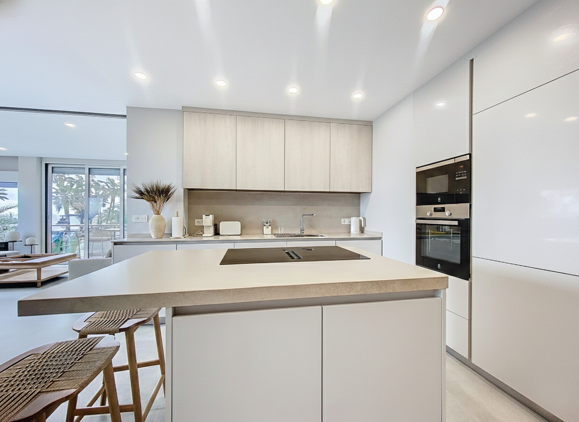 2 Bed Apartment for sale in Estepona Costa Del Sol, Málaga, Spain