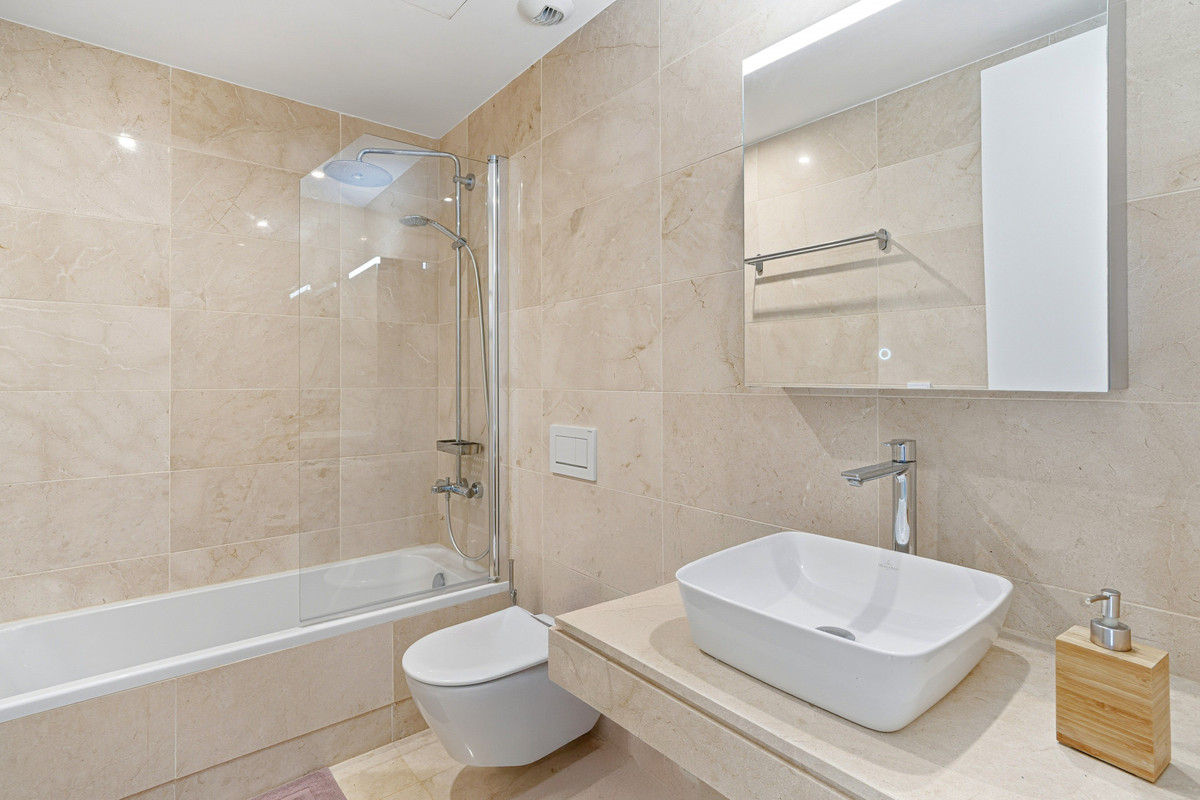 4 Bed Townhouse for sale in La Cala De Mijas Costa Del Sol, Málaga, Spain