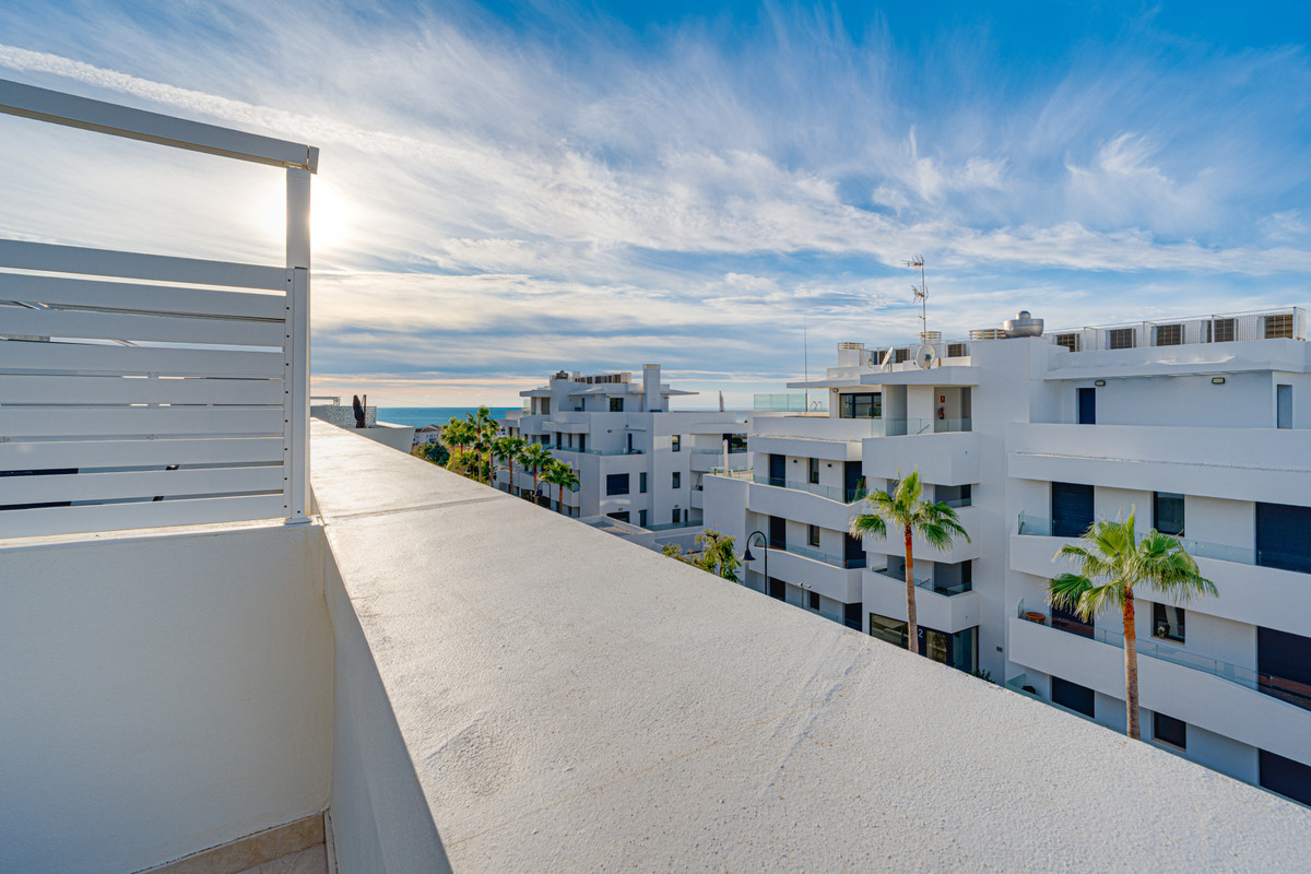 4 Bed Townhouse for sale in La Cala De Mijas Costa Del Sol, Málaga, Spain