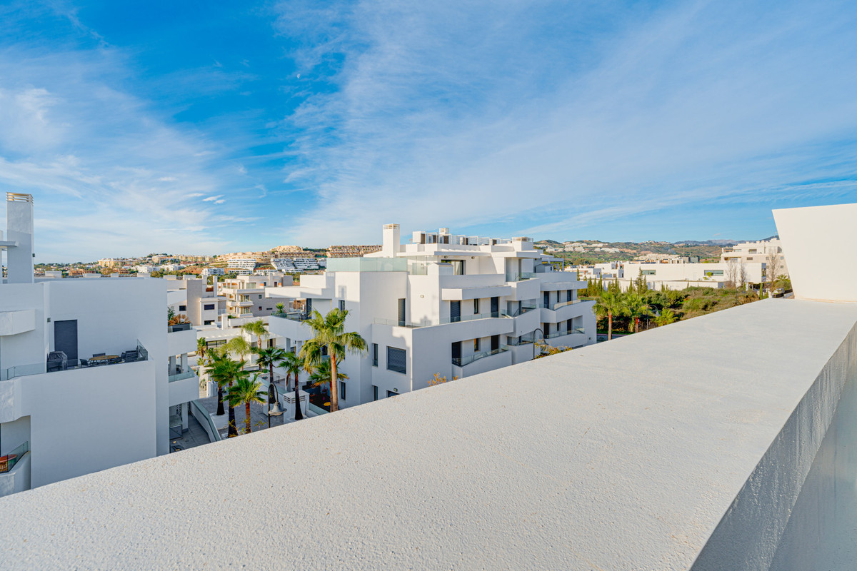 4 Bed Townhouse for sale in La Cala De Mijas Costa Del Sol, Málaga, Spain