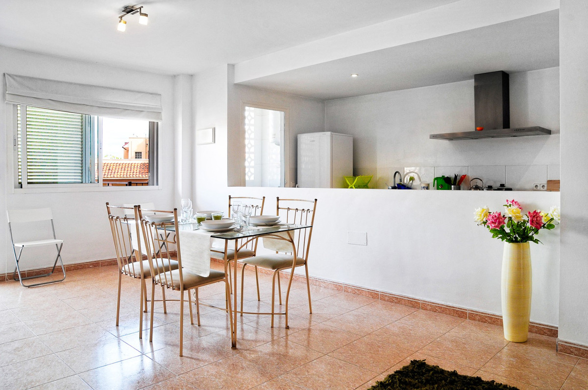 Se vende Apartamento Planta Baja de 2 dormitorios en Costa Blanca, Alicante, España