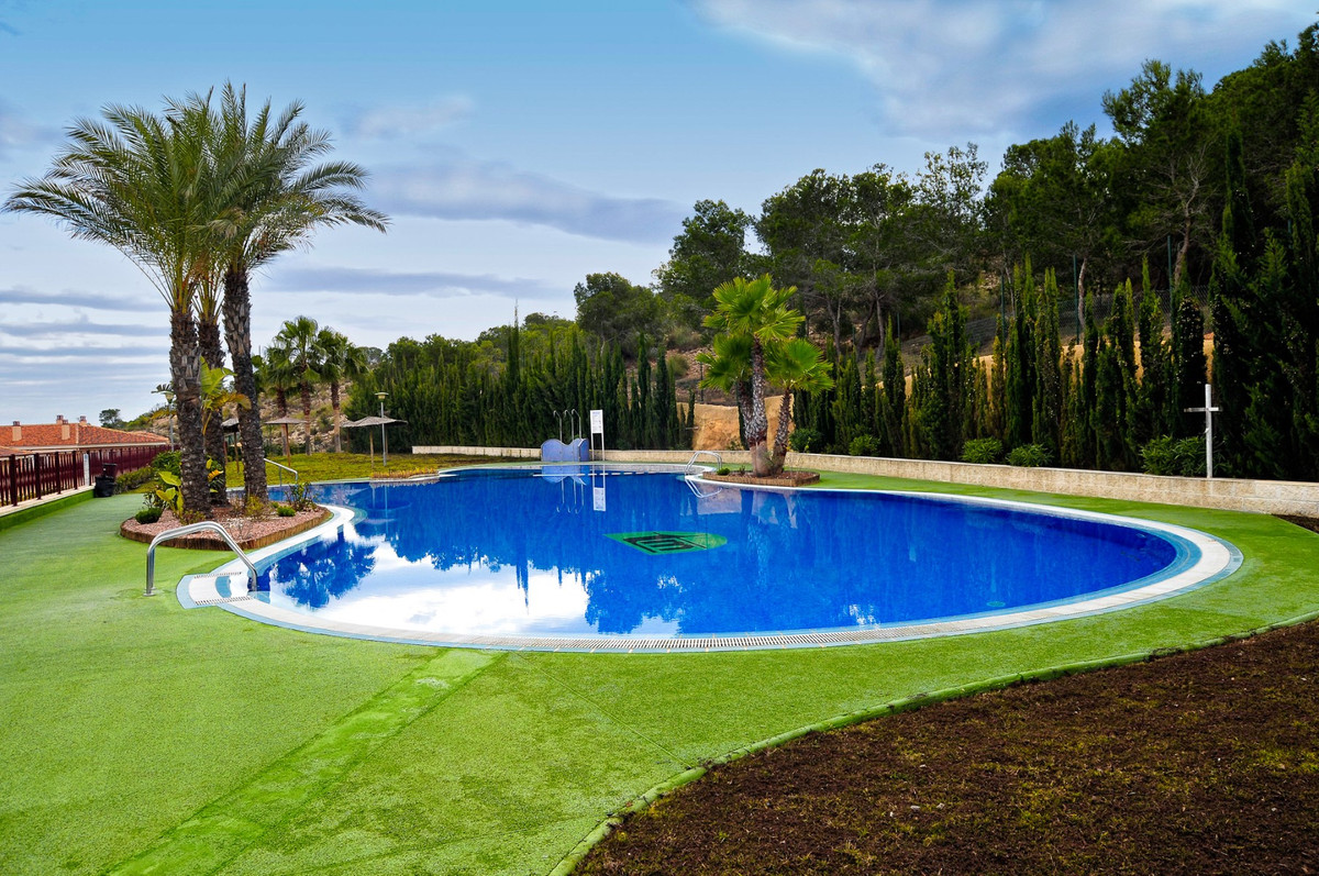 Se vende Apartamento Planta Baja de 2 dormitorios en Costa Blanca, Alicante, España
