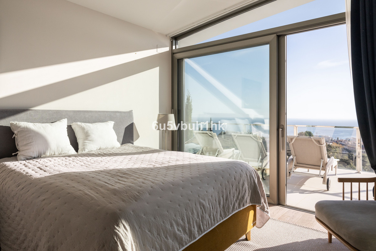 Se vende Villa - Chalet de 4 dormitorios en Costa Del Sol, Málaga, España