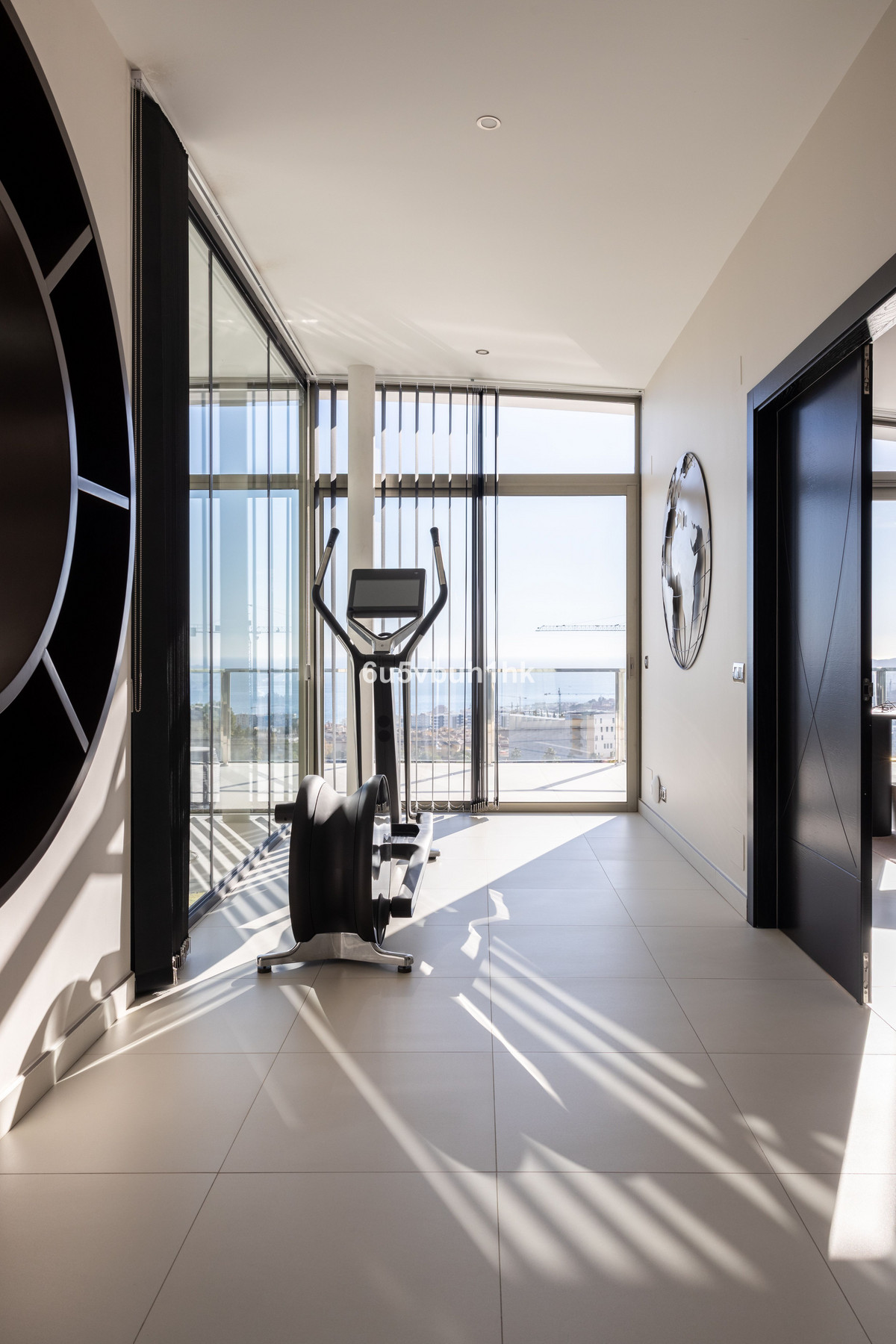 Se vende Villa - Chalet de 4 dormitorios en Costa Del Sol, Málaga, España