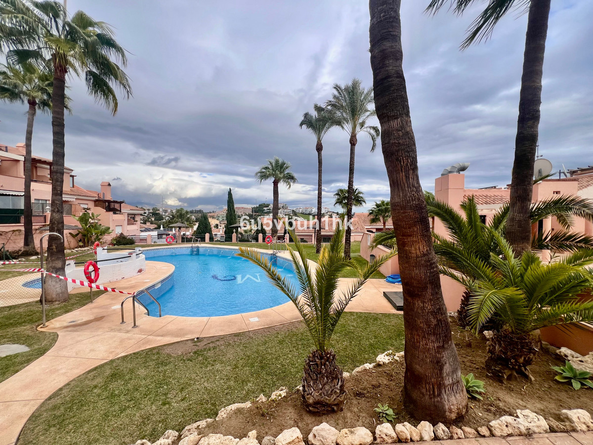 Se vende Apartamento Planta Baja de 2 dormitorios en Costa Del Sol, Málaga, España