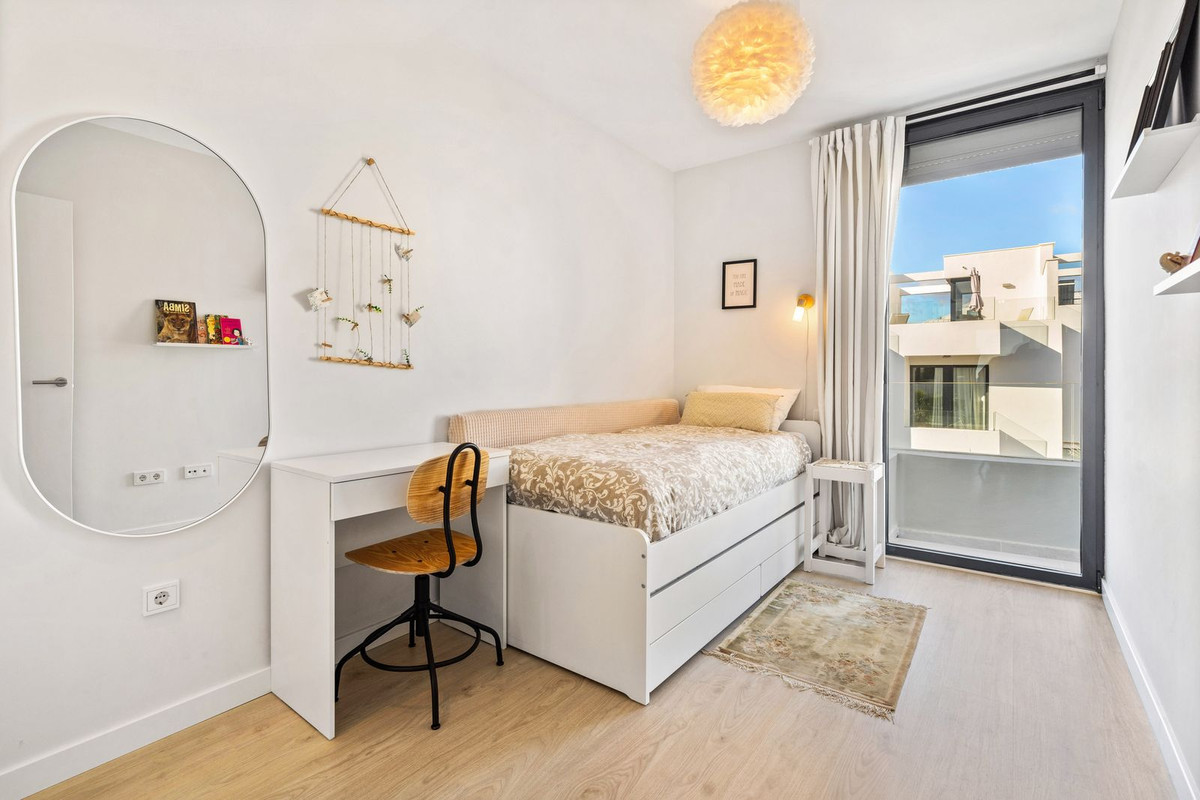 3 Bed Townhouse for sale in Fuengirola Costa Del Sol, Málaga, Spain