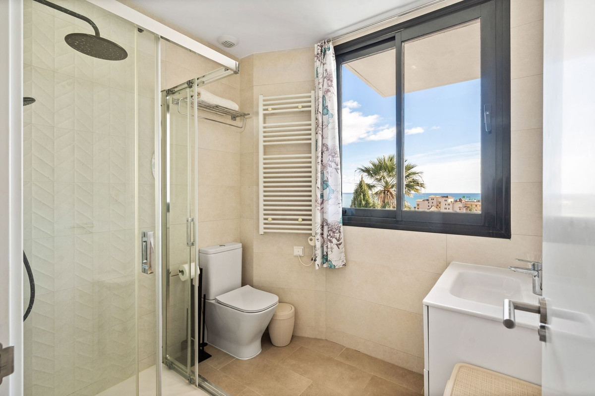3 Bed Townhouse for sale in Fuengirola Costa Del Sol, Málaga, Spain