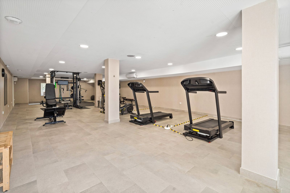 3 Bed Townhouse for sale in Fuengirola Costa Del Sol, Málaga, Spain