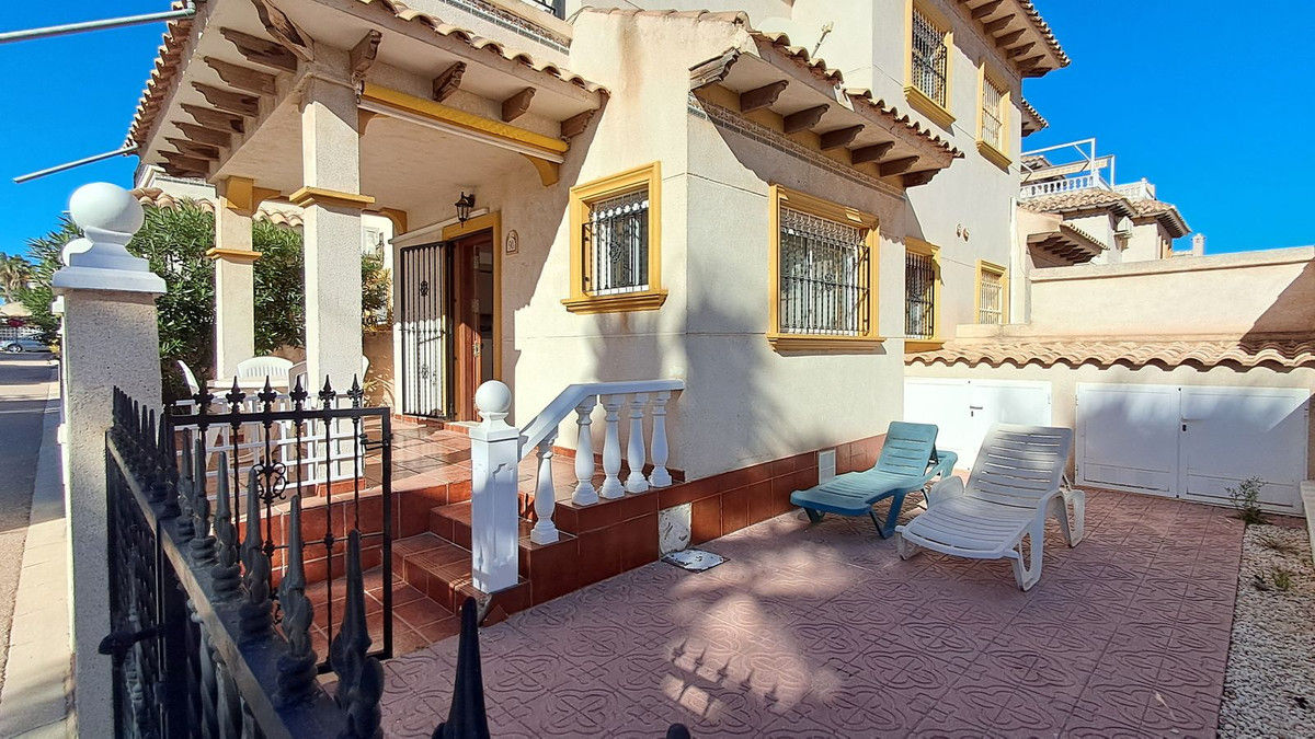 2 Bed Townhouse for sale in La Zenia Costa Blanca, Alicante, Spain