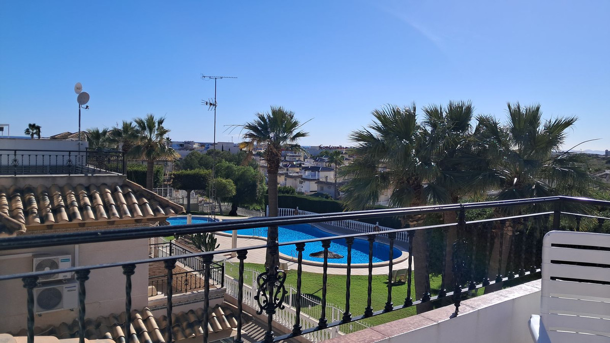 2 Bed Townhouse for sale in La Zenia Costa Blanca, Alicante, Spain