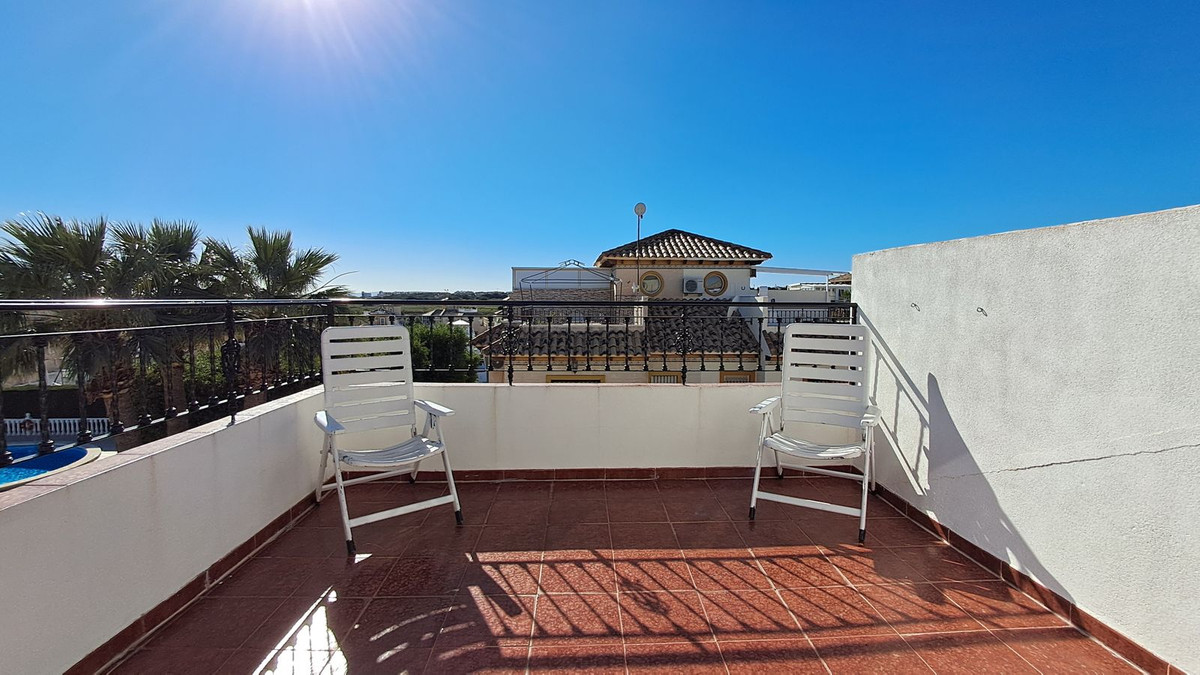 2 Bed Townhouse for sale in La Zenia Costa Blanca, Alicante, Spain