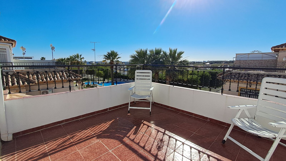 2 Bed Townhouse for sale in La Zenia Costa Blanca, Alicante, Spain