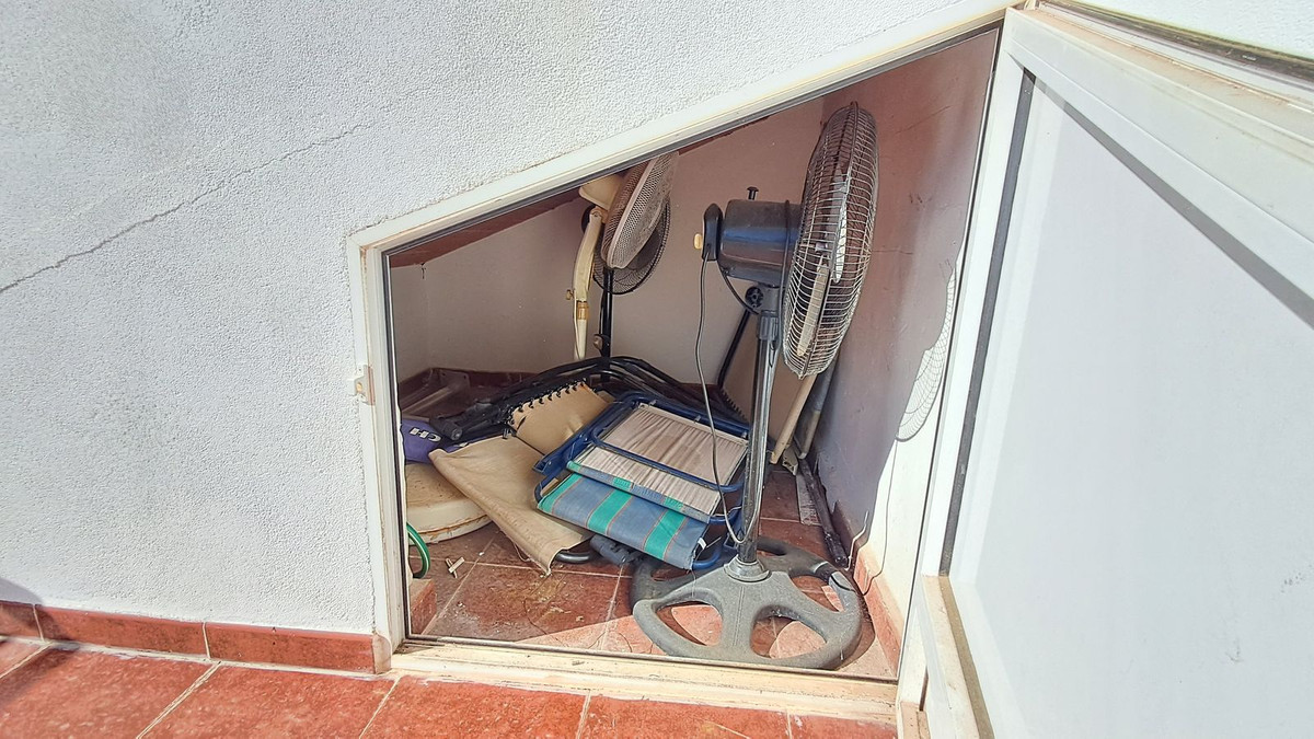 2 Bed Townhouse for sale in La Zenia Costa Blanca, Alicante, Spain