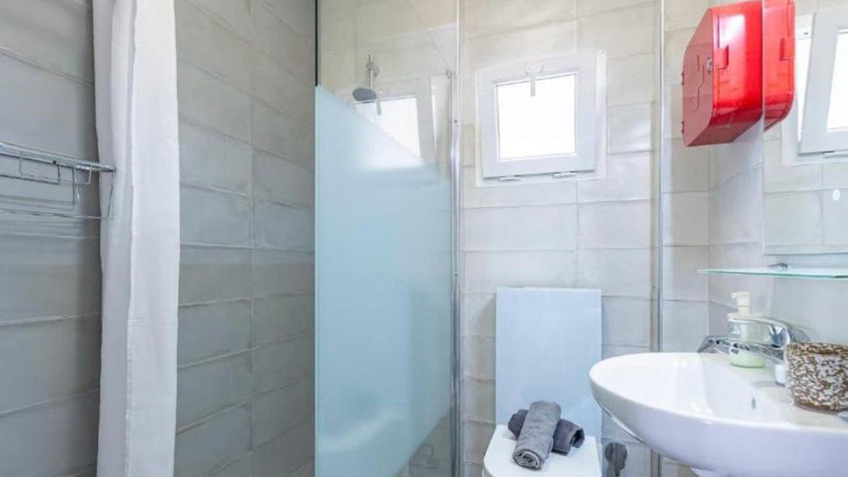 3 Bed Apartment for sale in Marbella Costa Del Sol, Málaga, Spain