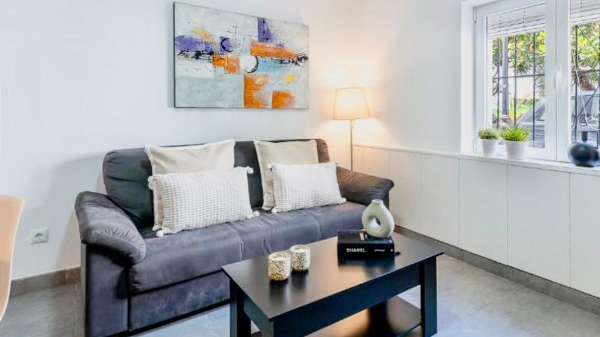 3 Bed Apartment for sale in Marbella Costa Del Sol, Málaga, Spain
