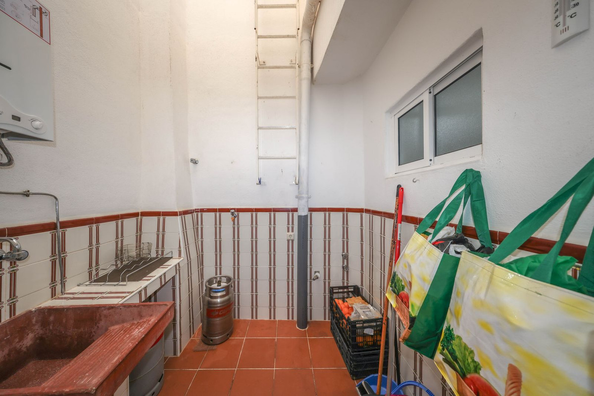 Se vende Adosada de 4 dormitorios en Costa Del Sol, Málaga, España