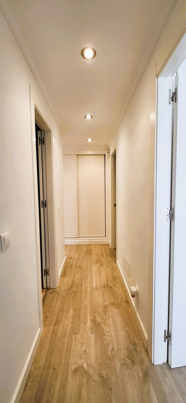 Se vende Apartamento Planta Media de 3 dormitorios en Costa Del Sol, Málaga, España