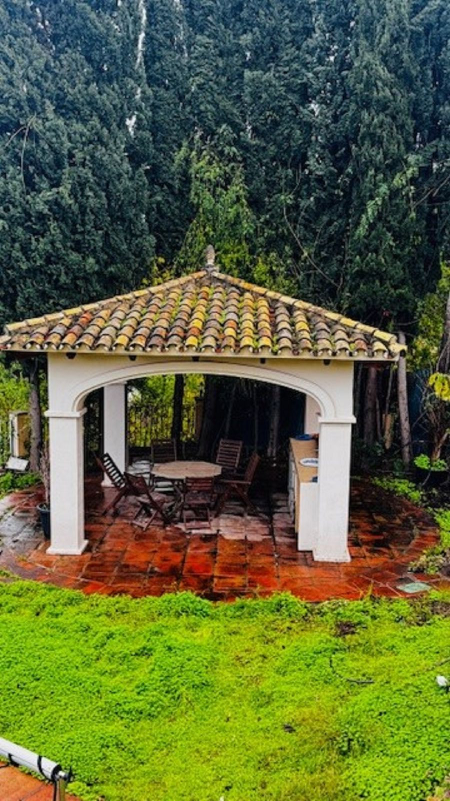 4 Bed Townhouse for sale in Benahavís Costa Del Sol, Málaga, Spain