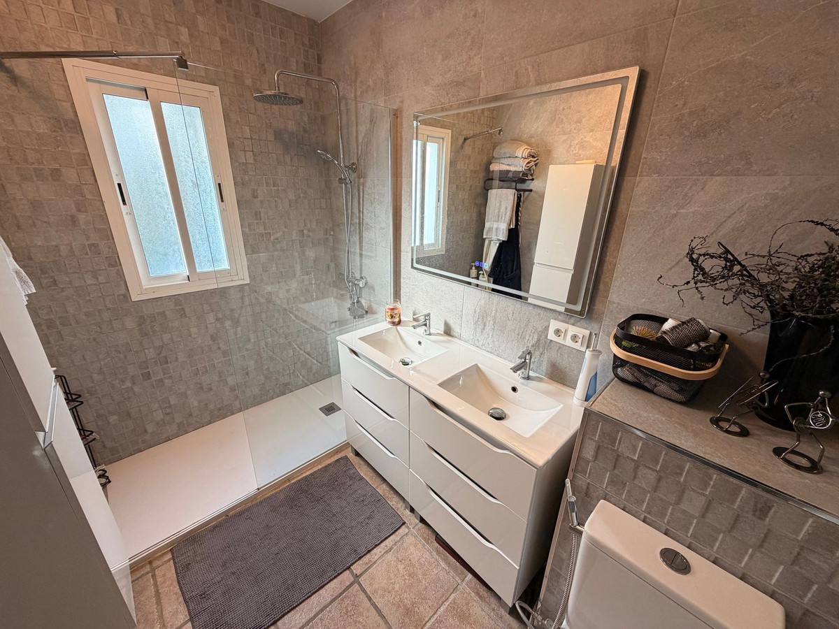 4 Bed Townhouse for sale in Calypso Costa Del Sol, Málaga, Spain