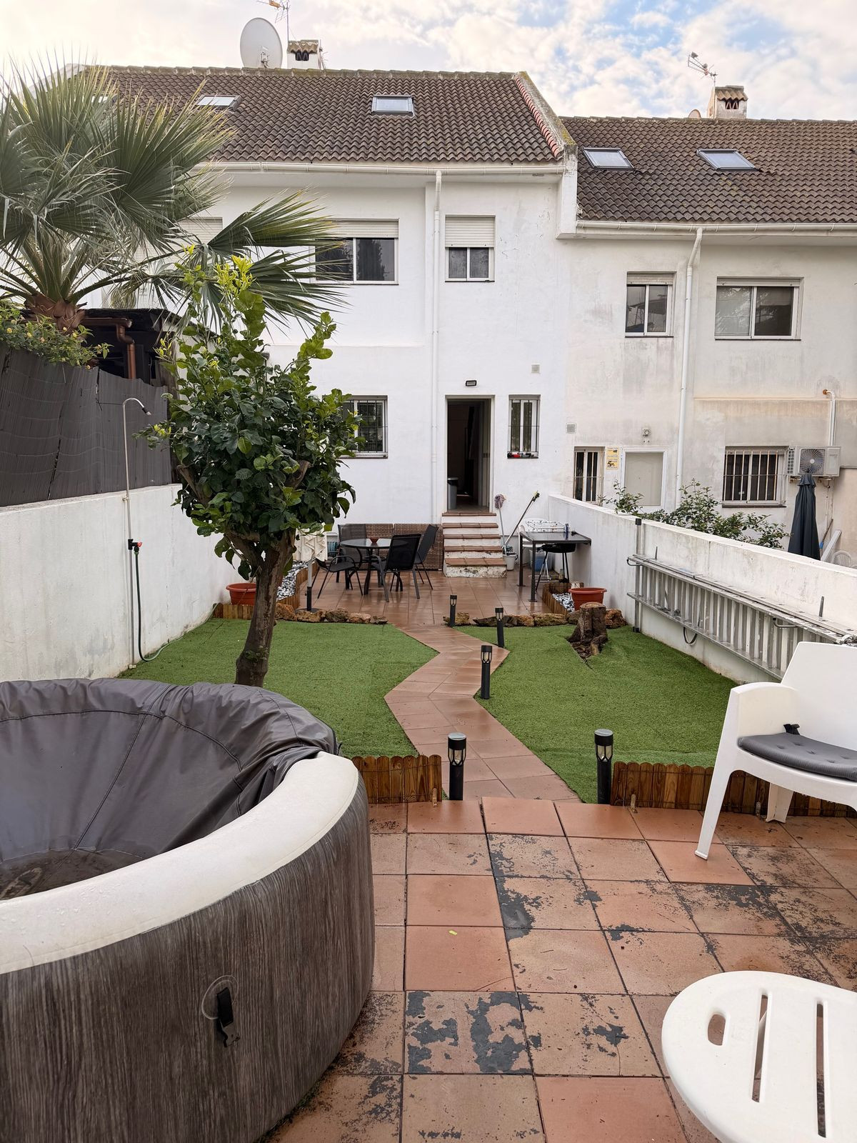 4 Bed Townhouse for sale in Calypso Costa Del Sol, Málaga, Spain