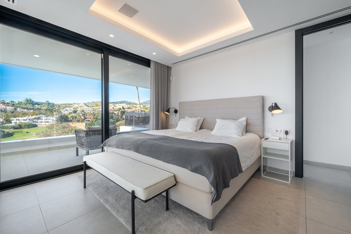 Se vende Villa - Chalet de 5 dormitorios en Costa Del Sol, Málaga, España