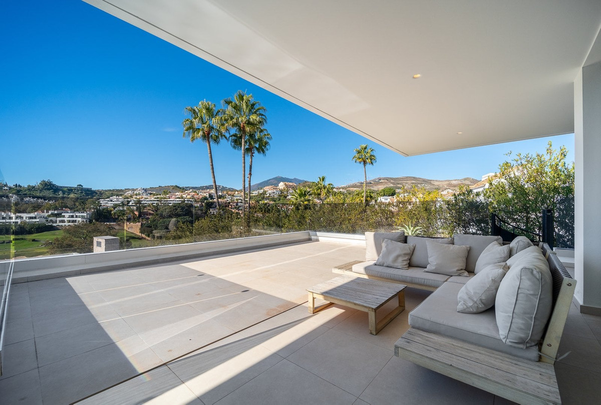Se vende Villa - Chalet de 5 dormitorios en Costa Del Sol, Málaga, España