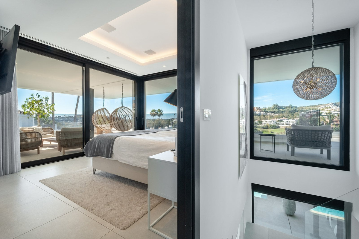 Se vende Villa - Chalet de 5 dormitorios en Costa Del Sol, Málaga, España
