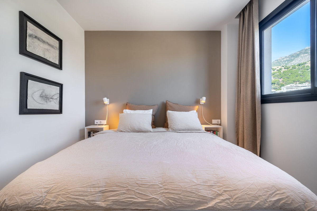 2 Bed Apartment for sale in Fuengirola Costa Del Sol, Málaga, Spain