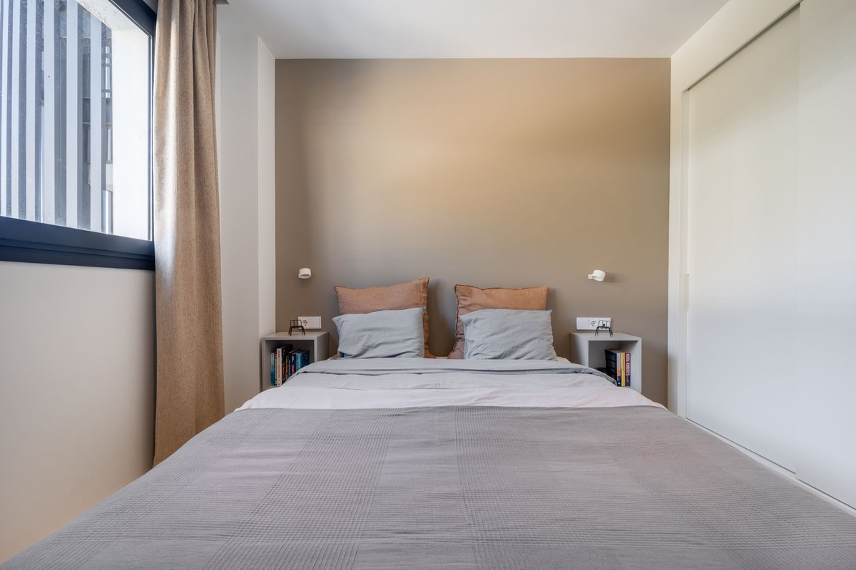 2 Bed Apartment for sale in Fuengirola Costa Del Sol, Málaga, Spain