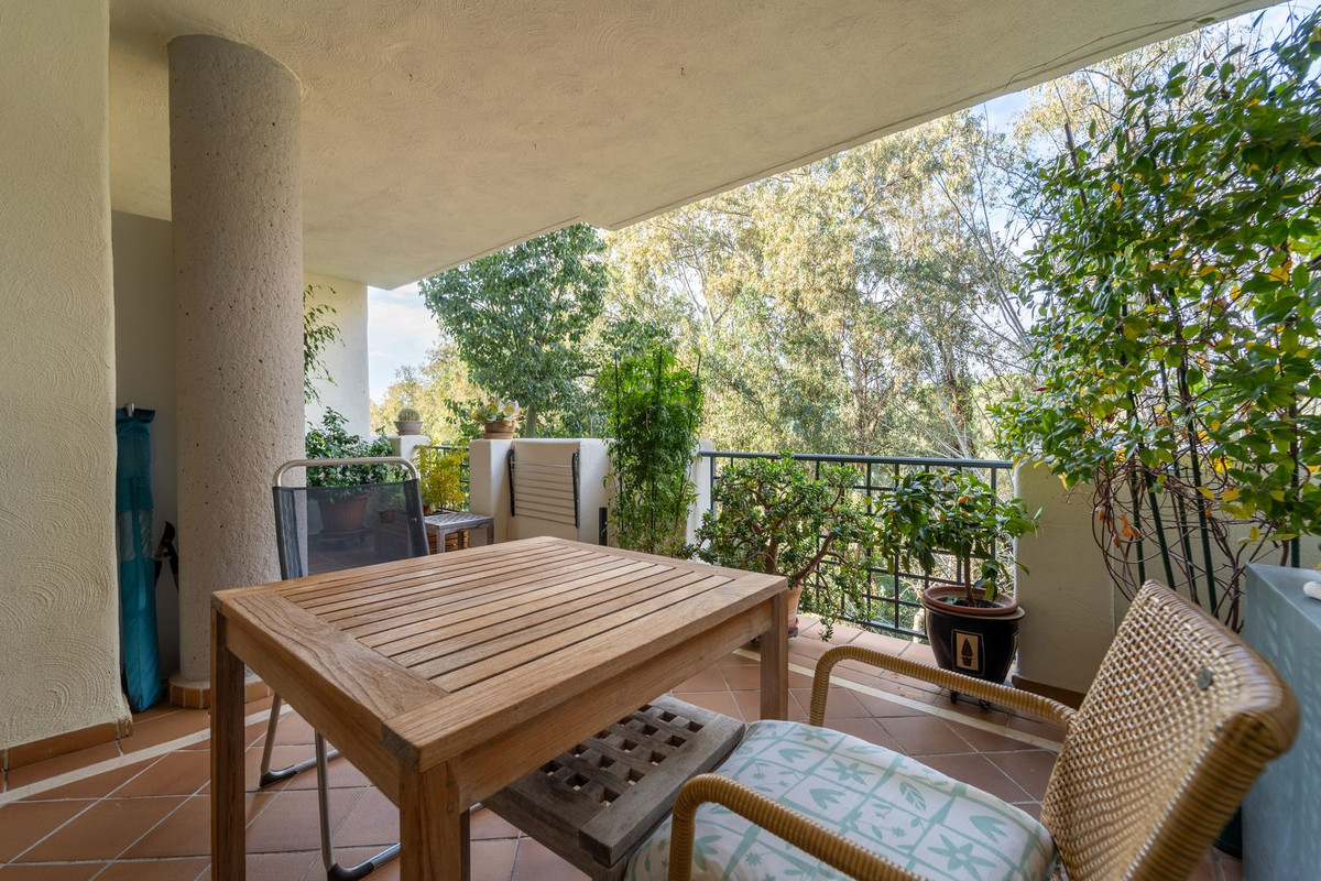 2 Bed Apartment for sale in Elviria Costa Del Sol, Málaga, Spain