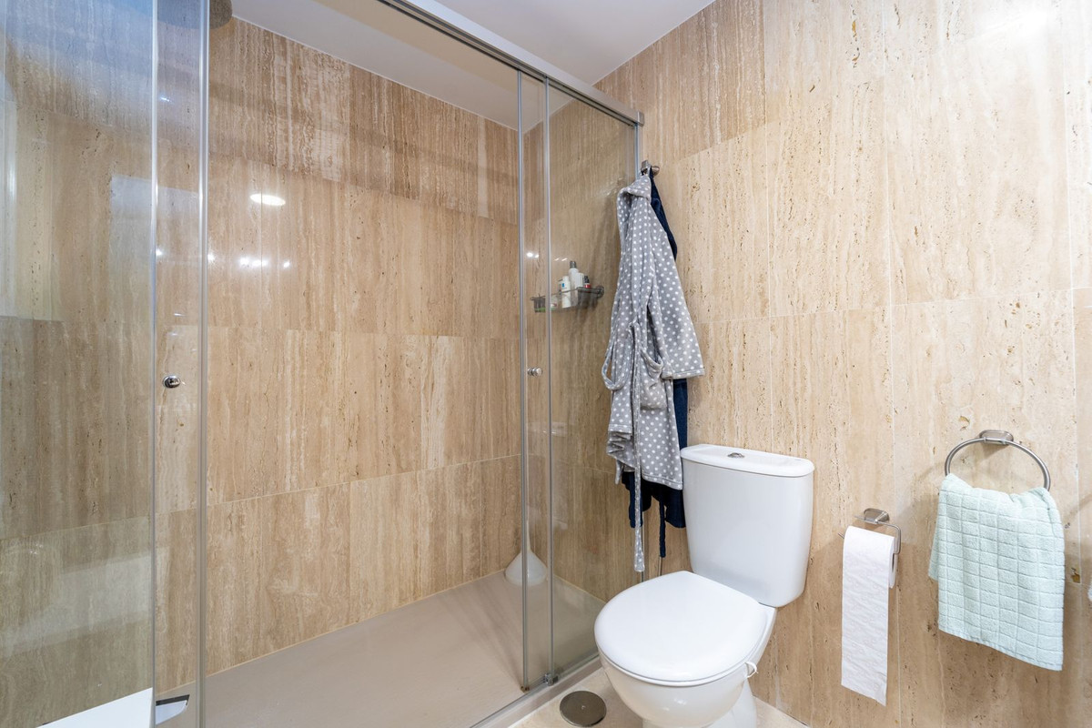 2 Bed Apartment for sale in Elviria Costa Del Sol, Málaga, Spain