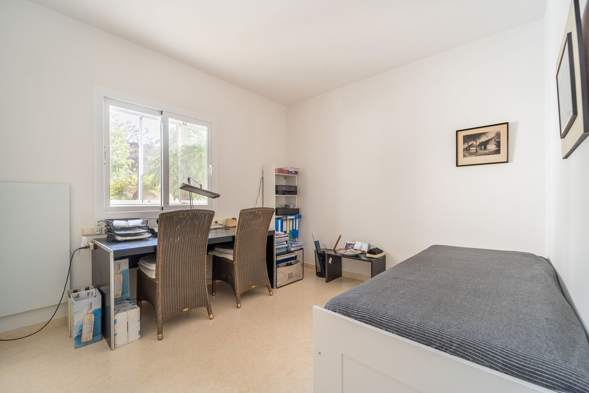 2 Bed Apartment for sale in Elviria Costa Del Sol, Málaga, Spain