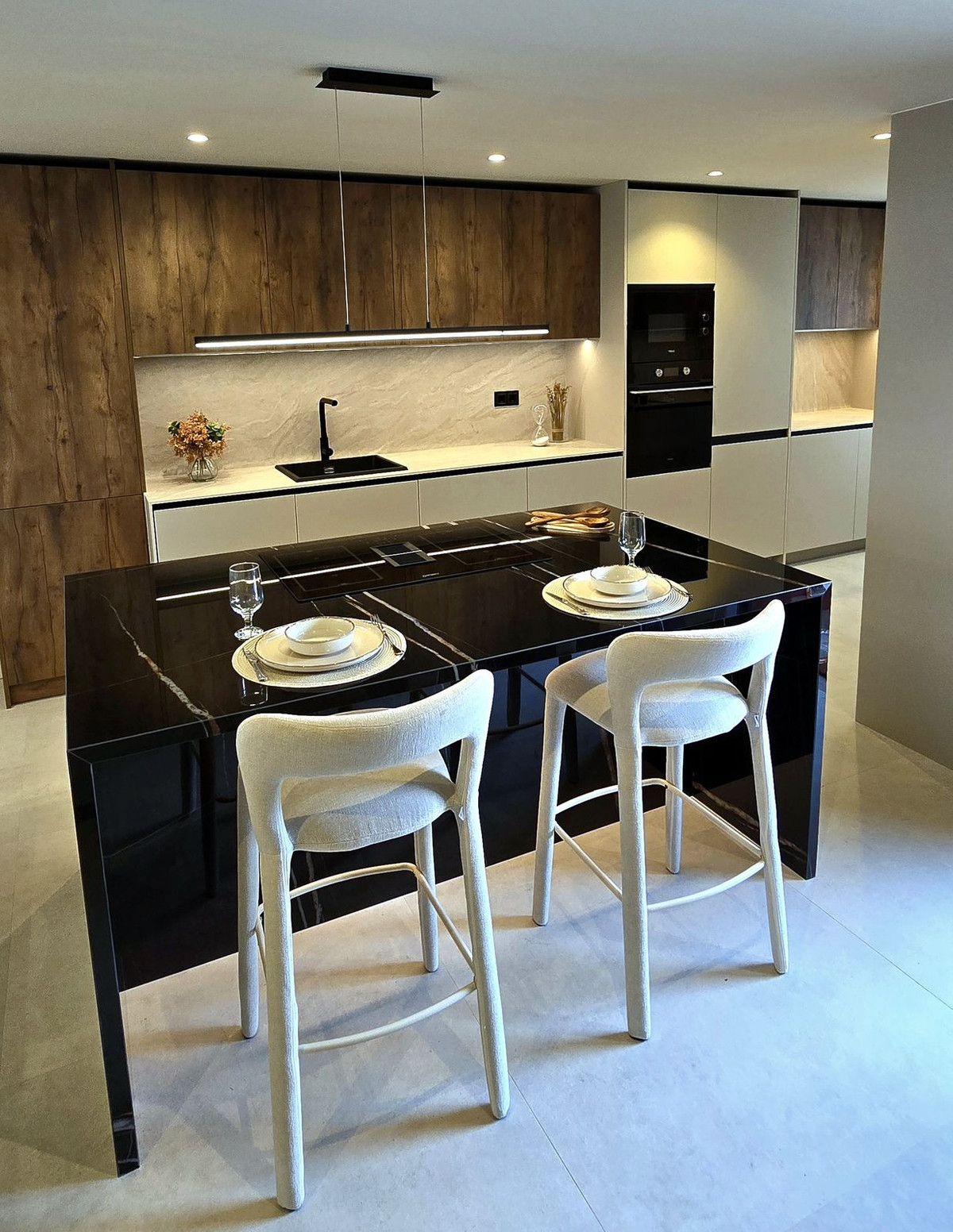 3 Bed Townhouse for sale in Atalaya Costa Del Sol, Málaga, Spain