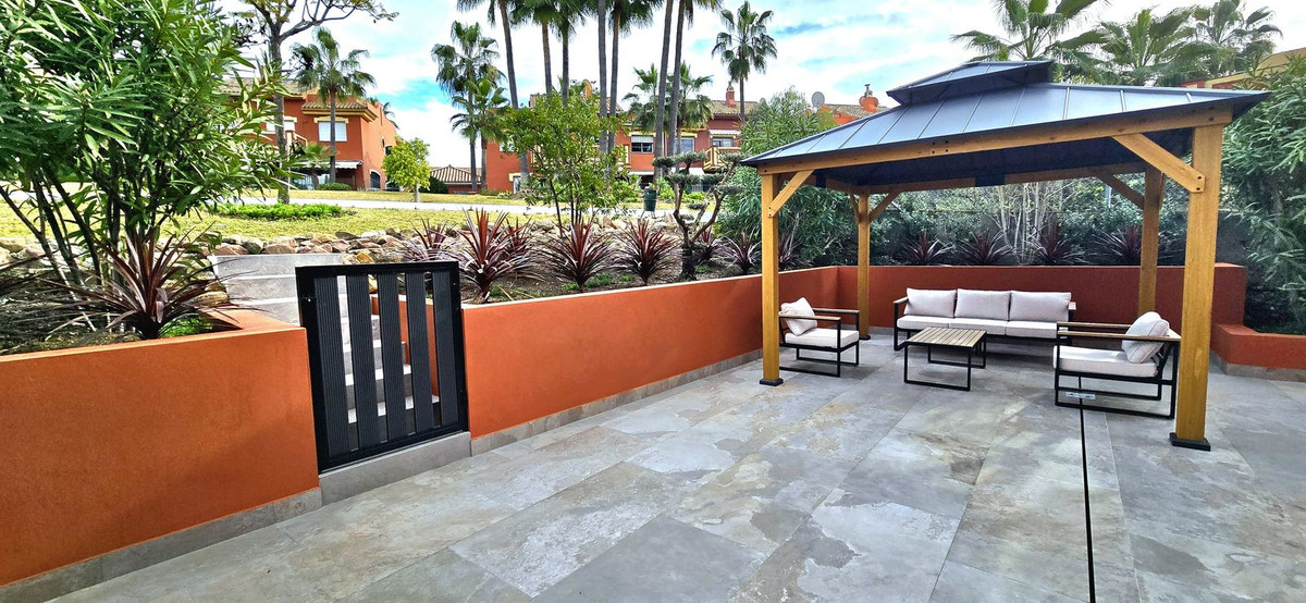 3 Bed Townhouse for sale in Atalaya Costa Del Sol, Málaga, Spain