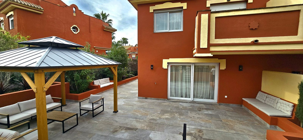 3 Bed Townhouse for sale in Atalaya Costa Del Sol, Málaga, Spain