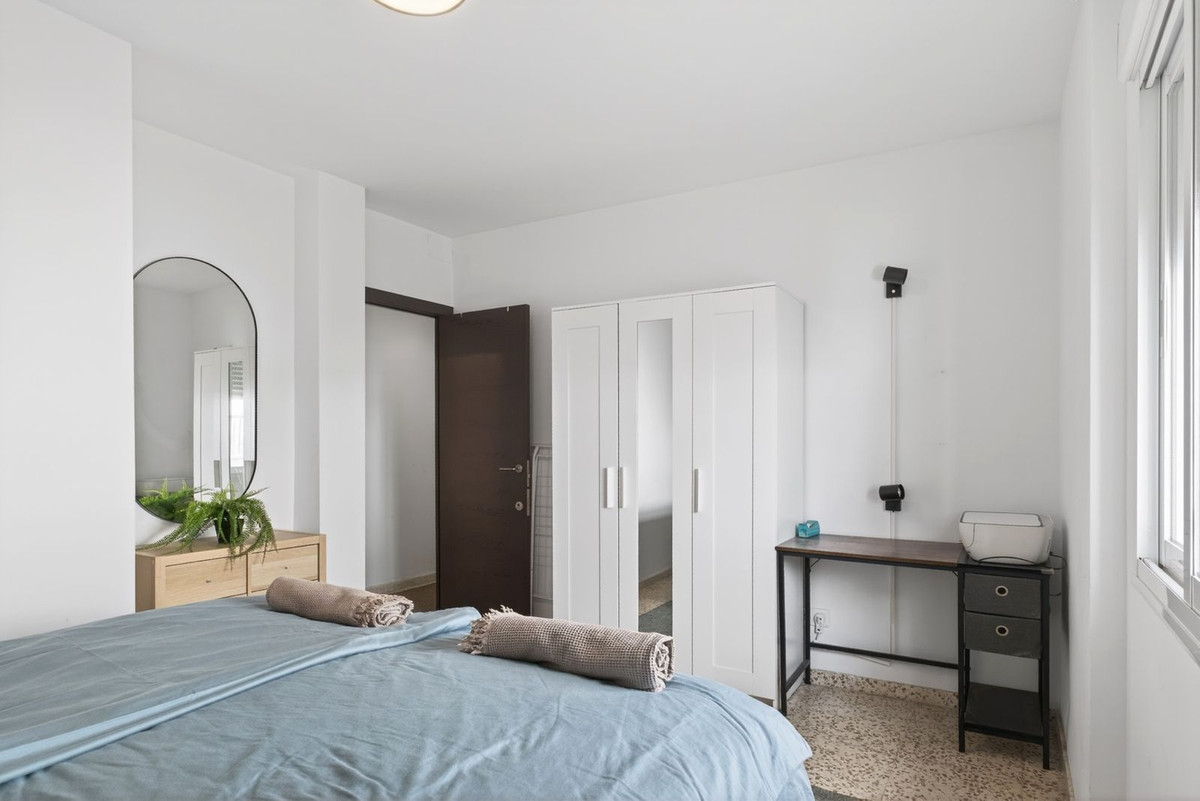 Se vende Apartamento en Planta Última de 3 dormitorios en Costa Del Sol, Málaga, España