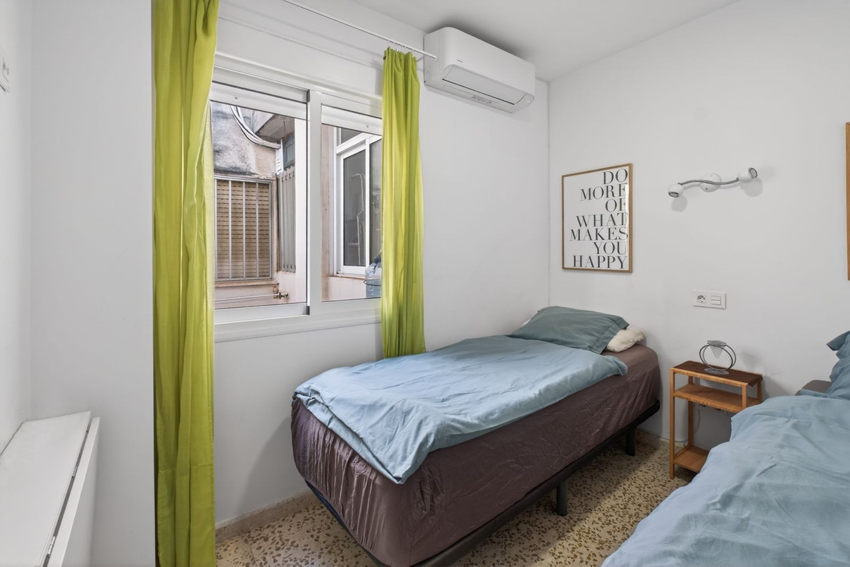 Se vende Apartamento en Planta Última de 3 dormitorios en Costa Del Sol, Málaga, España