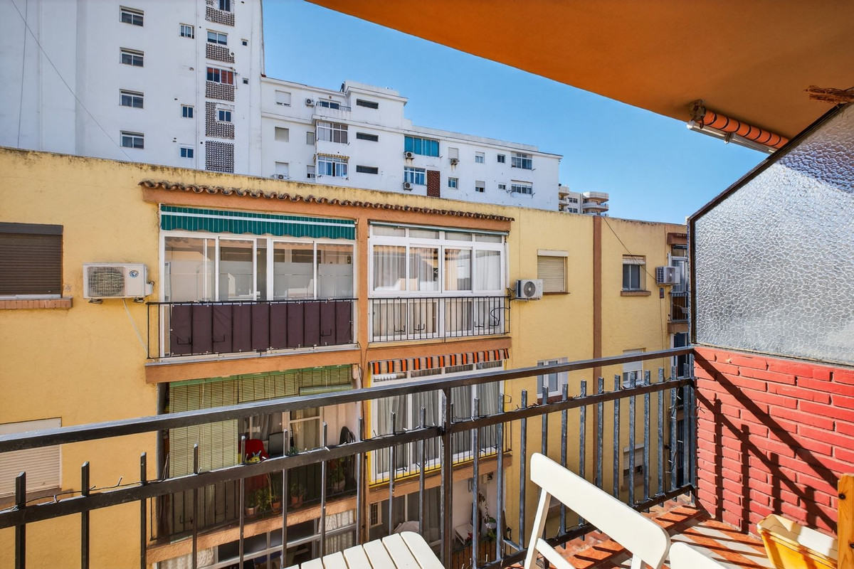 Se vende Apartamento en Planta Última de 3 dormitorios en Costa Del Sol, Málaga, España