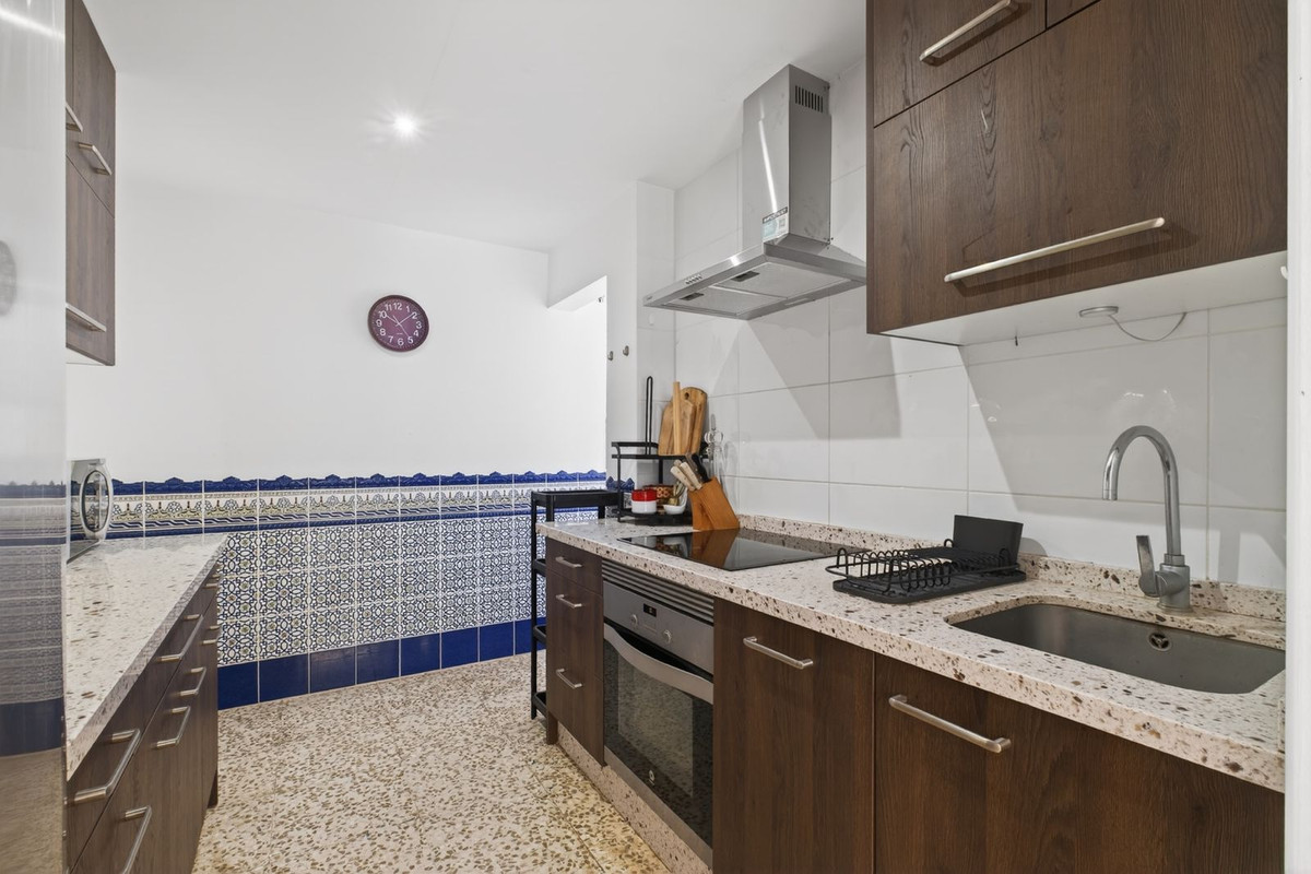 Se vende Apartamento en Planta Última de 3 dormitorios en Costa Del Sol, Málaga, España