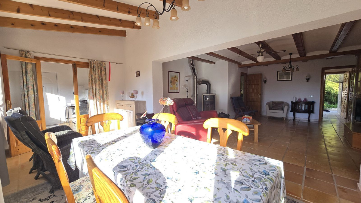 Se vende Villa - Chalet de 6 dormitorios en Costa Blanca, Alicante, España