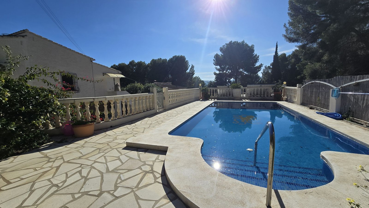 Se vende Villa - Chalet de 6 dormitorios en Costa Blanca, Alicante, España