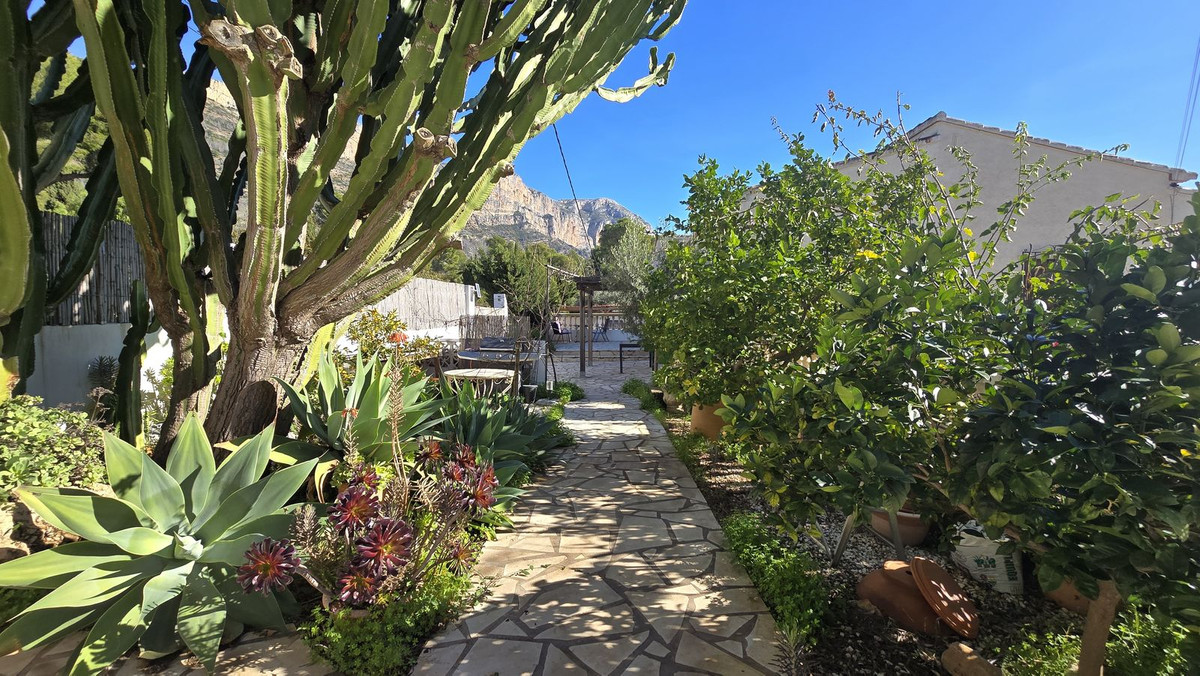 Se vende Villa - Chalet de 6 dormitorios en Costa Blanca, Alicante, España