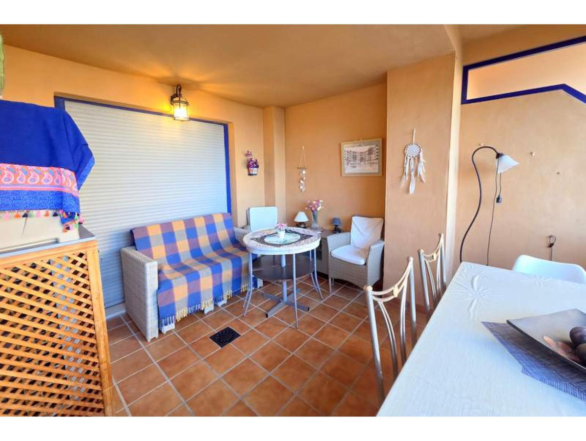 2 Bed Apartment for sale in La Duquesa Costa Del Sol, Málaga, Spain
