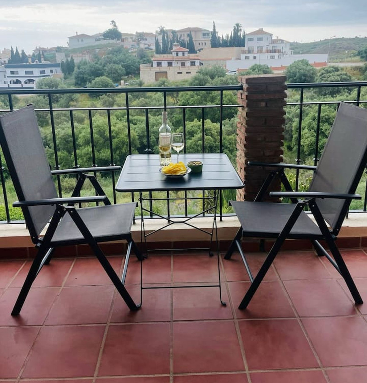 2 Bed Apartment for sale in Cerros Del Aguila Costa Del Sol, Málaga, Spain