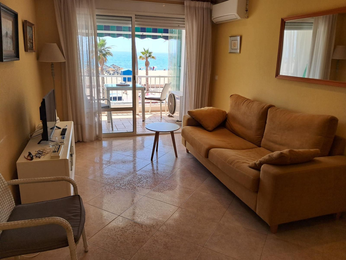 1 Bed Apartment for sale in Fuengirola Costa Del Sol, Málaga, Spain