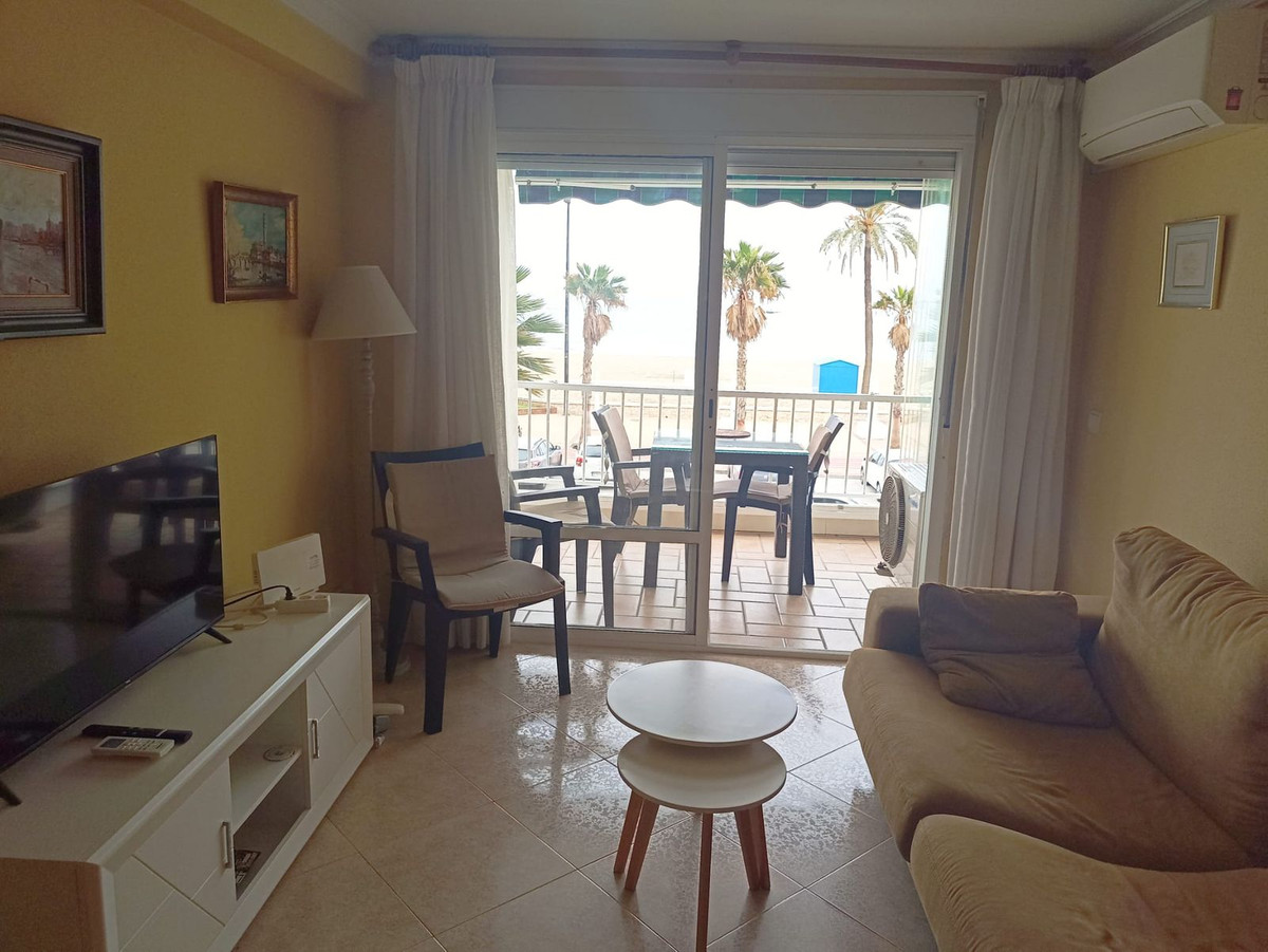 1 Bed Apartment for sale in Fuengirola Costa Del Sol, Málaga, Spain